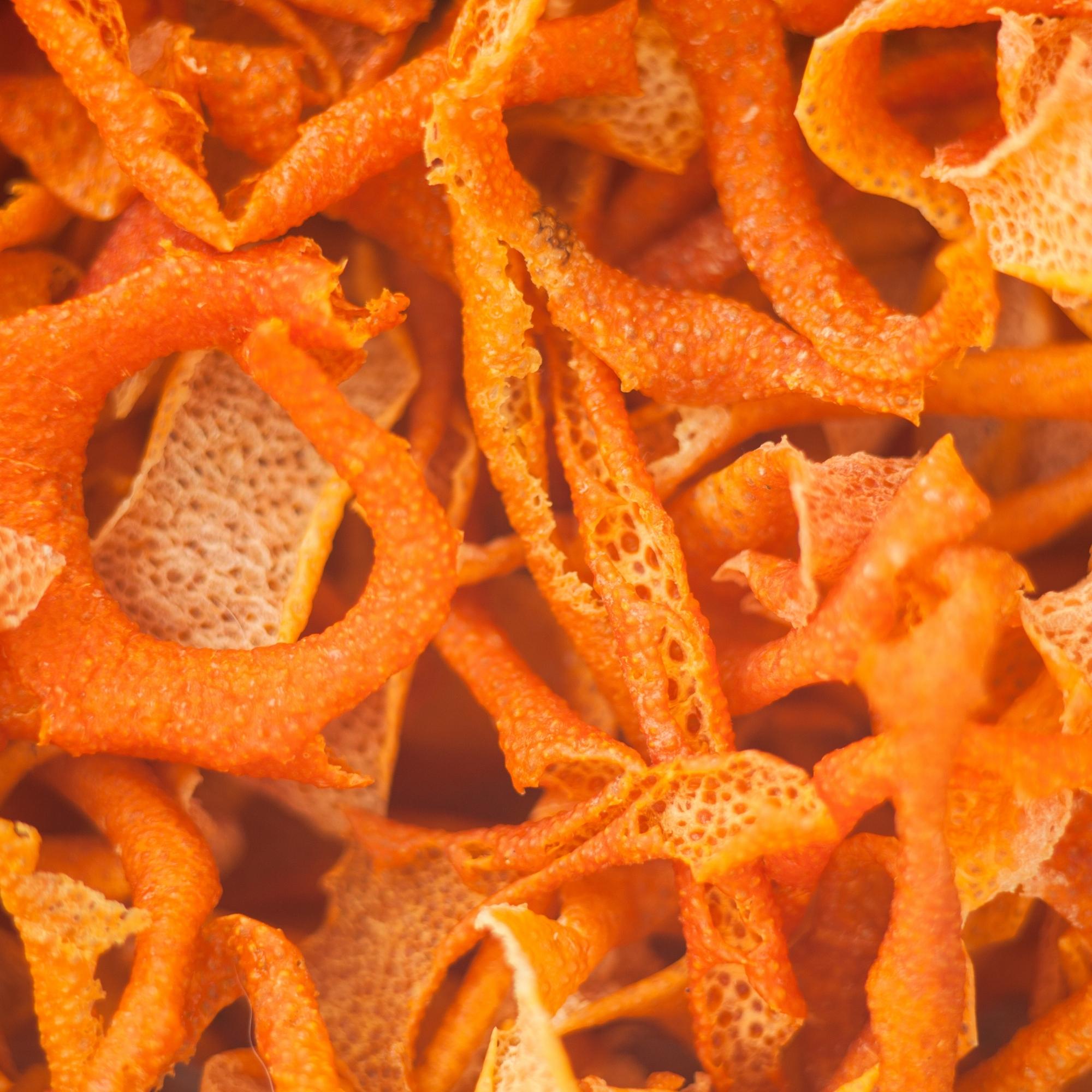 Exclusive-Loose-leaf-Tea-Blends-With-Citrus-Peels-holy-tea-amsterdam