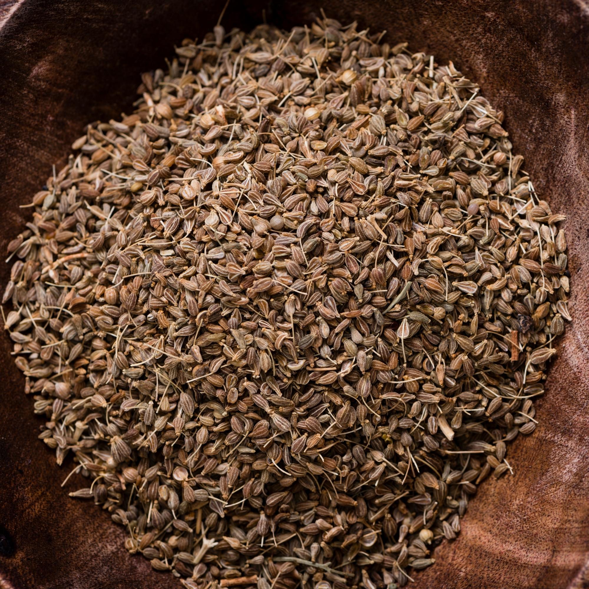 Exclusive-Loose-leaf-Tea-Blends-With-Anise-Seeds-holy-tea-amsterdam