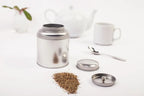 Aroma-proof silver tea tin with loose-leaf tea